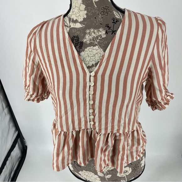 Madewell Courtyard Ruffle-Hem Top in Stripe - Picture 2 of 4